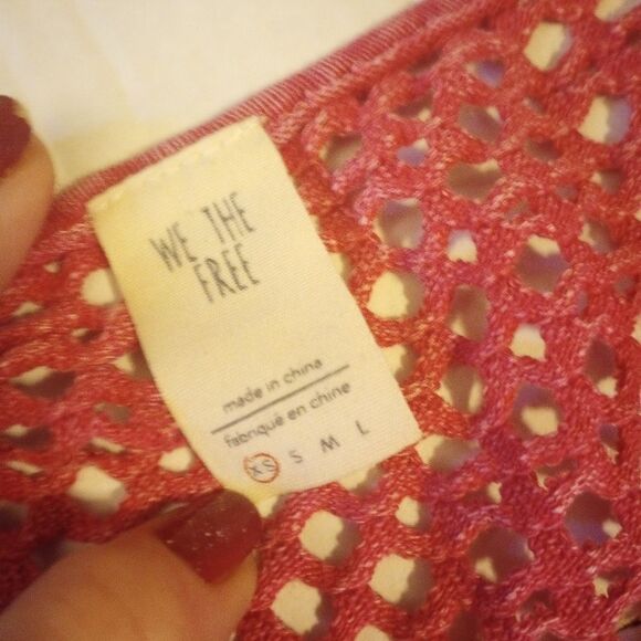 - Free people mesh oversized V neck top - Picture 3 of 8